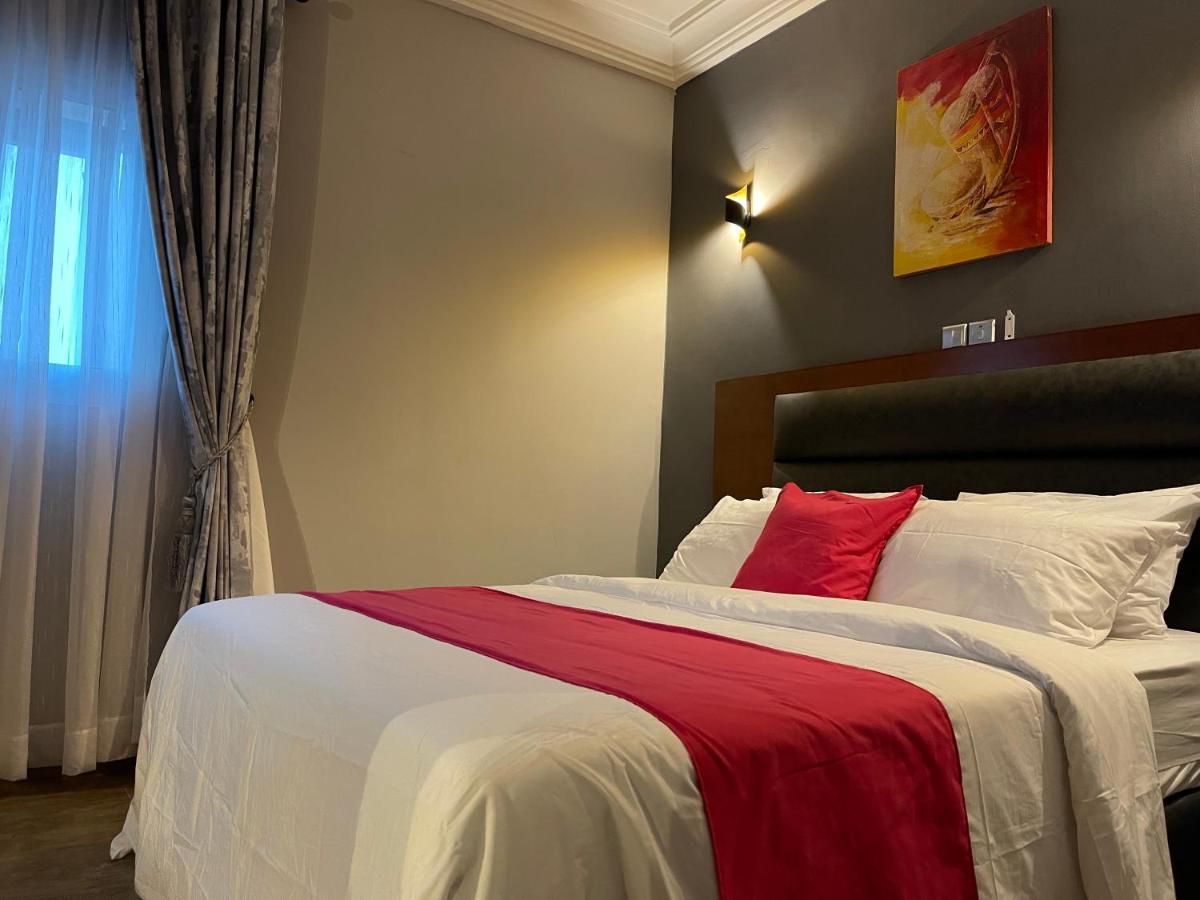 La Rochelle Hotel Yaoundé Exteriér fotografie