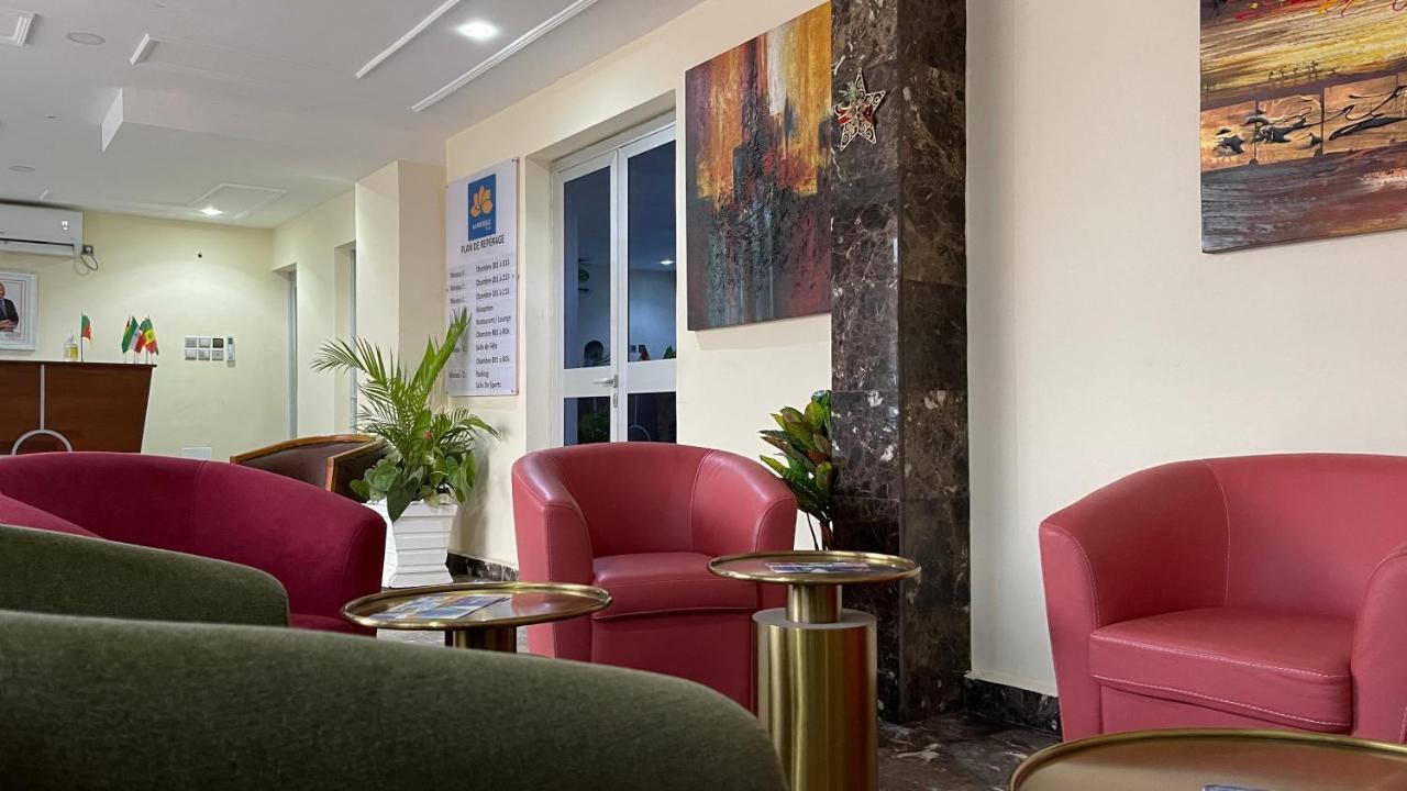La Rochelle Hotel Yaoundé Exteriér fotografie