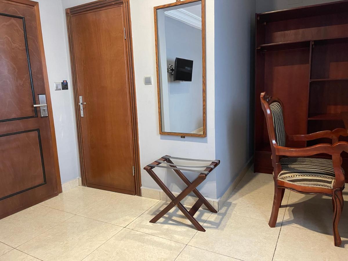 La Rochelle Hotel Yaoundé Exteriér fotografie